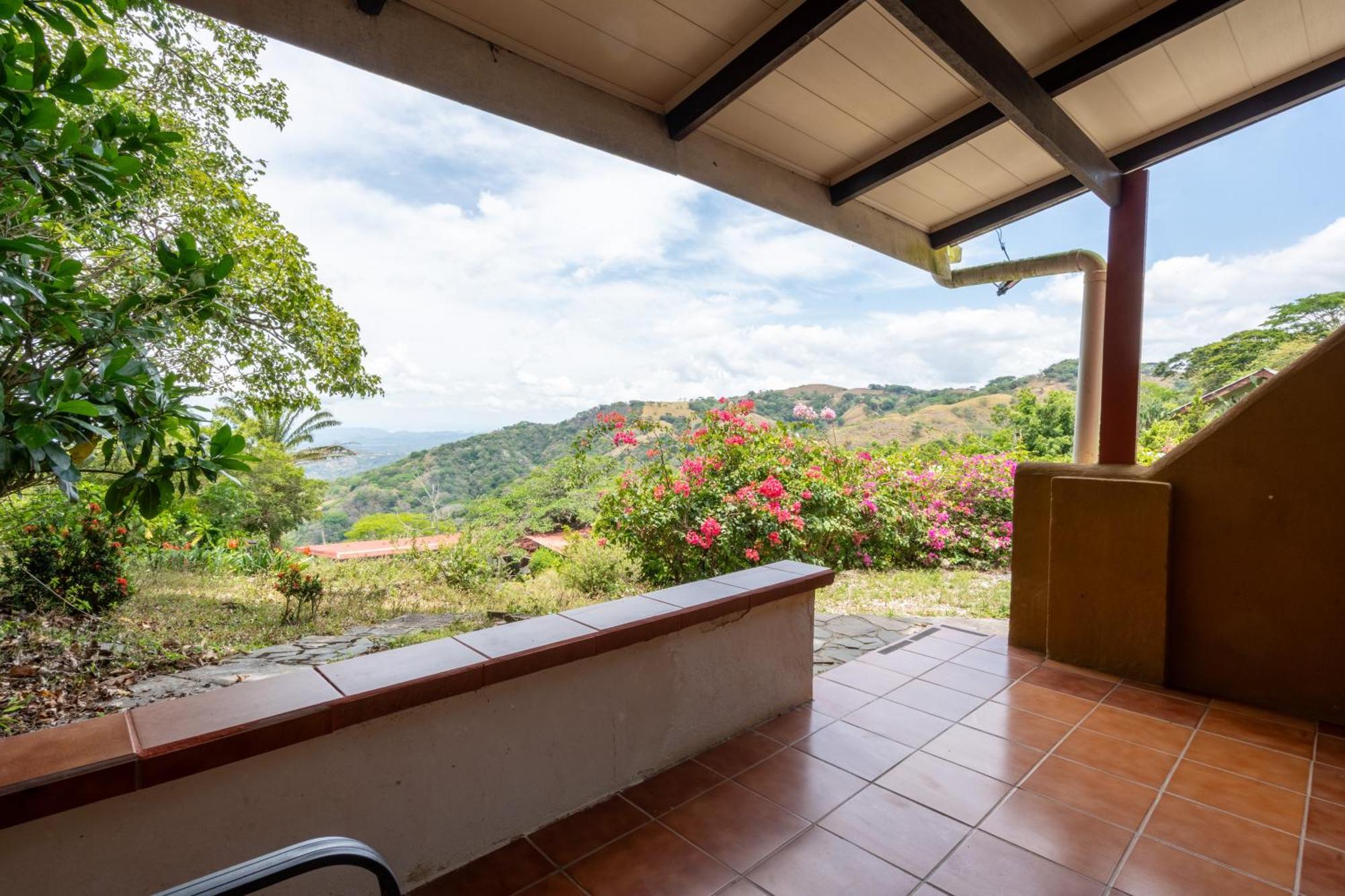 Adventure Park & Hotel Vista Golfo Tajo Alto Exterior photo