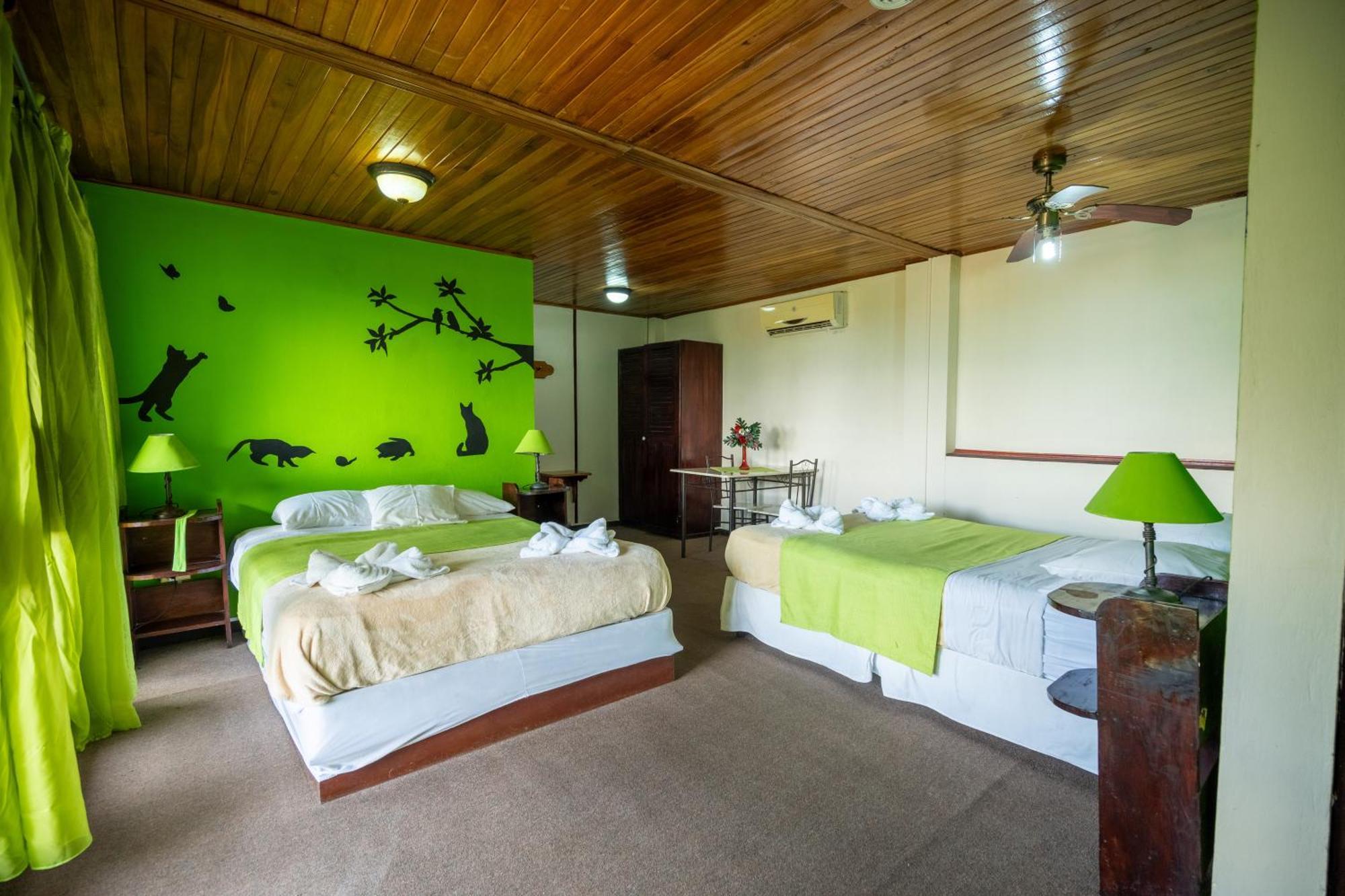Adventure Park & Hotel Vista Golfo Tajo Alto Exterior photo