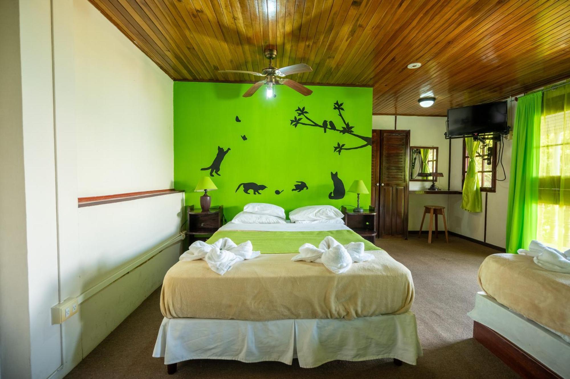 Adventure Park & Hotel Vista Golfo Tajo Alto Exterior photo